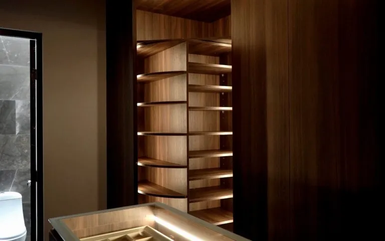 Vestidor de madera a medida en San Luis Potosi